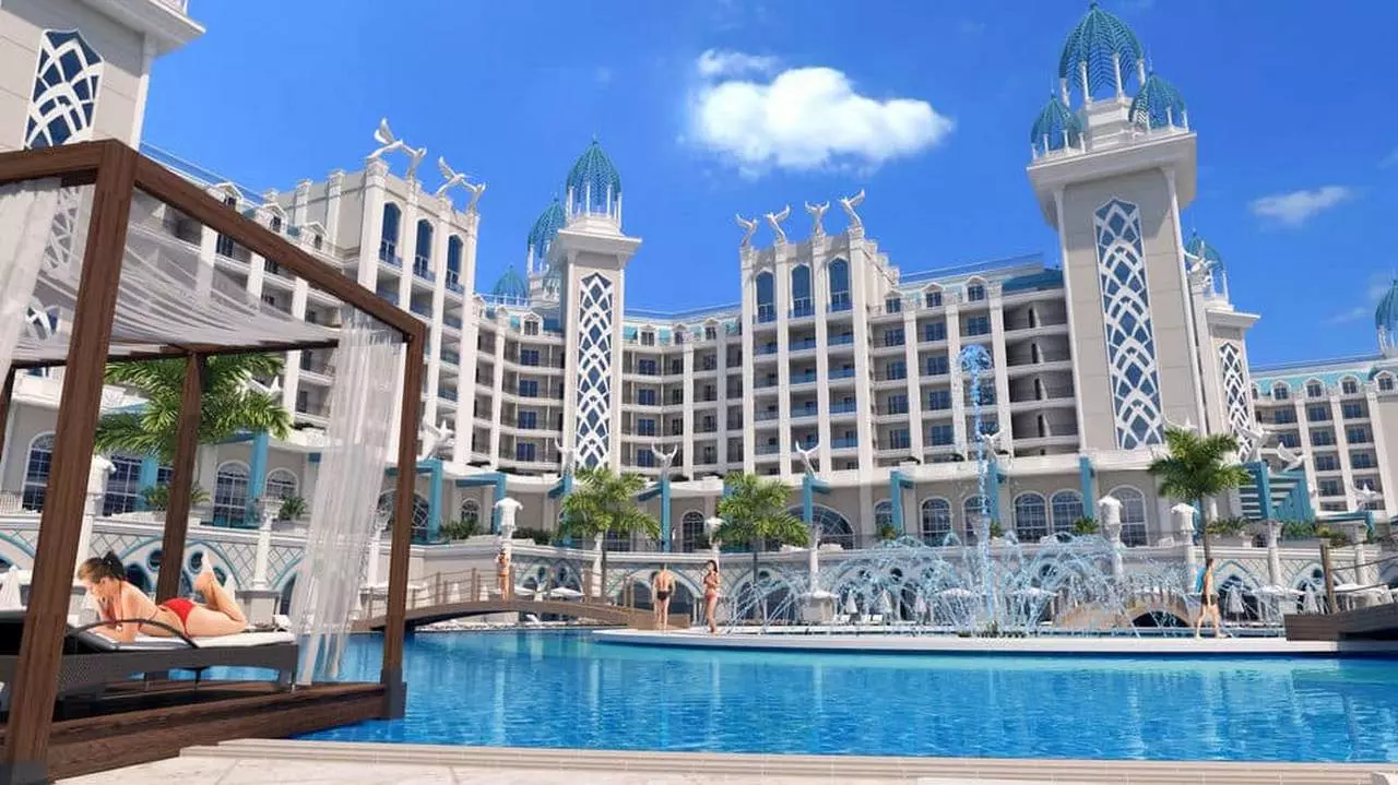 365934GRANADA_SHABAVIZ (11).jpg